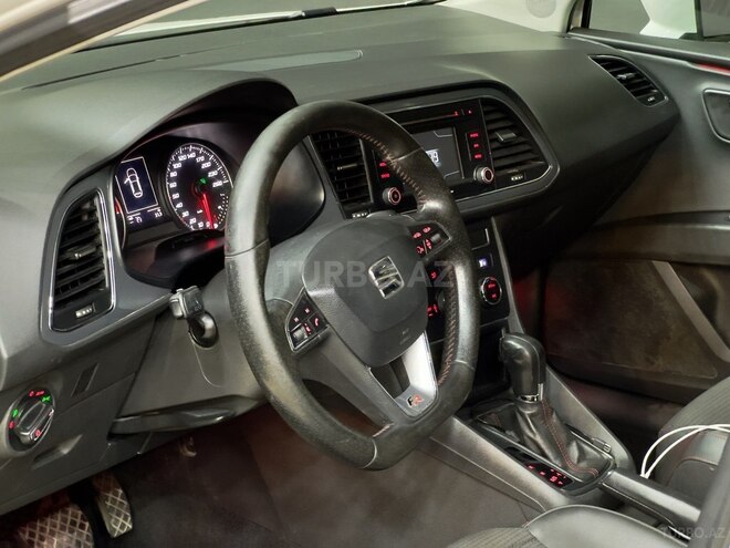SEAT Leon-15