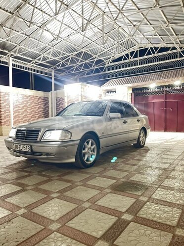 Mercedes C 240 2000, 240,000 km - 2.4 l - Ağdaş