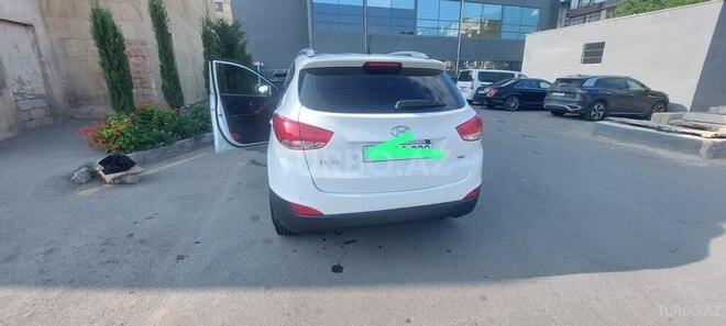 Hyundai ix35 2014, 180,000 km - 2.0 l - Bakı