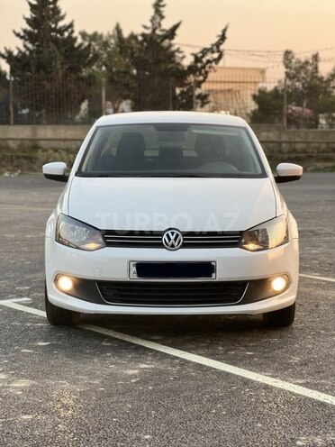 Volkswagen Polo 2012, 321,100 km - 1.6 l - Bakı