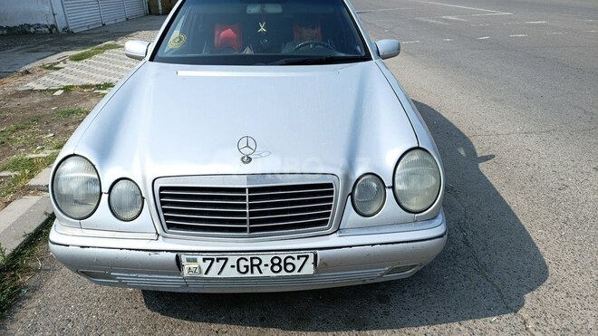 Mercedes E 220 d 2016, 825,143 km - 2.2 l - İmişli