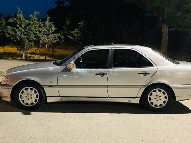 Mercedes C 180 1997, 335,000 km - 1.8 l - Bakı