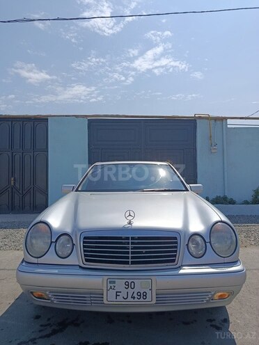 Mercedes E 200 1998, 450,000 km - 2.0 l - Bakı