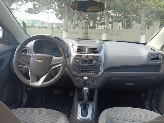 Chevrolet Cobalt-5