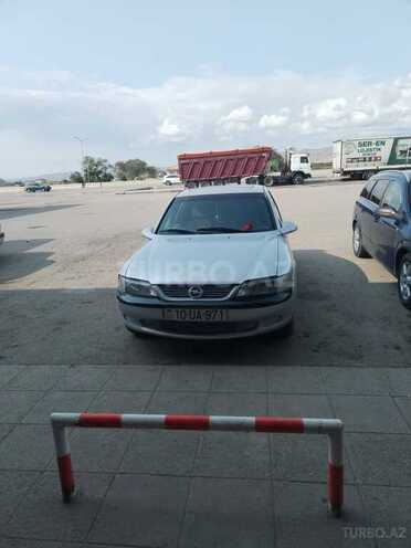 Opel Vectra 1996, 475,786 km - 2.0 l - Qobustan