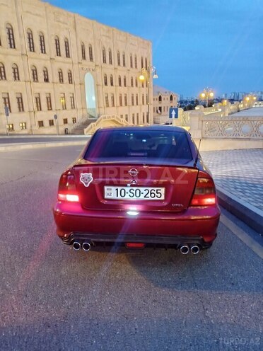 Opel Vectra 1996, 180,000 km - 1.6 l - Bakı