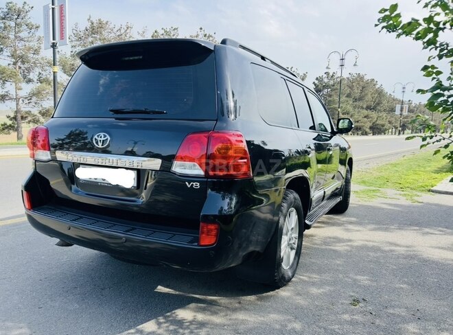 Toyota Land Cruiser 2012, 282,000 km - 4.6 l - Naftalan