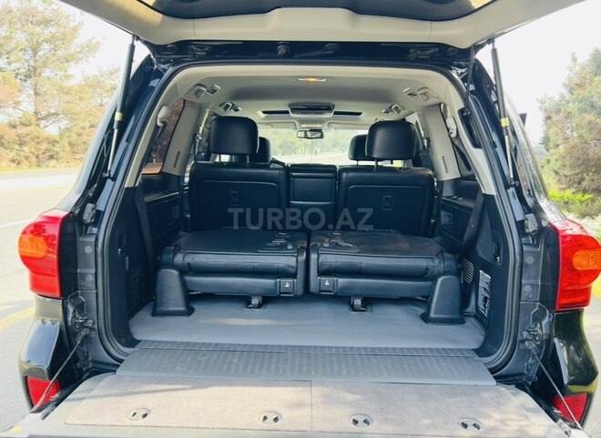 Toyota Land Cruiser 2012, 282,000 km - 4.6 l - Naftalan