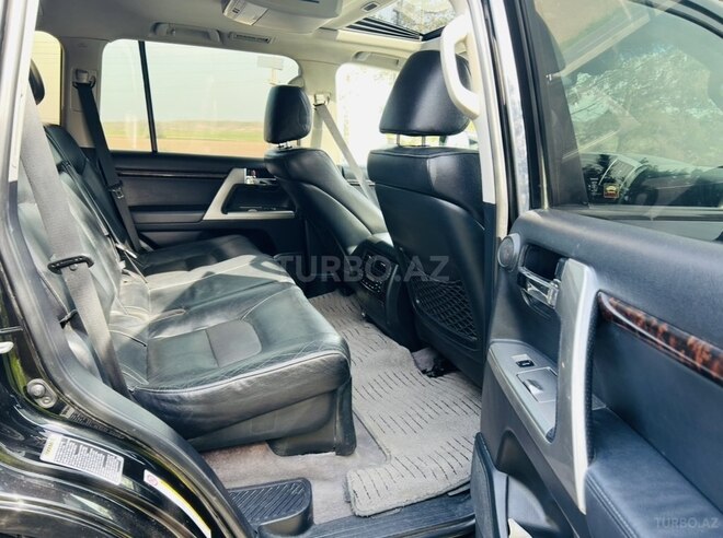 Toyota Land Cruiser 2012, 282,000 km - 4.6 l - Naftalan