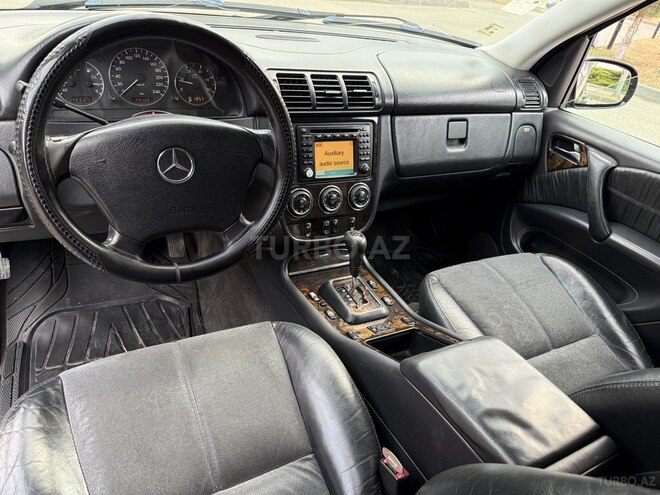 Mercedes ML 270 2004, 232,000 km - 2.7 л - Bakı