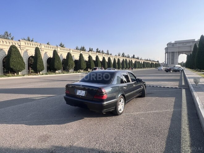Mercedes C 200 1998, 247,000 km - 2.0 л - Gəncə