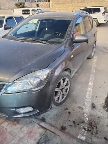 Kia Ceed 2009, 257,700 km - 1.6 л - Gəncə