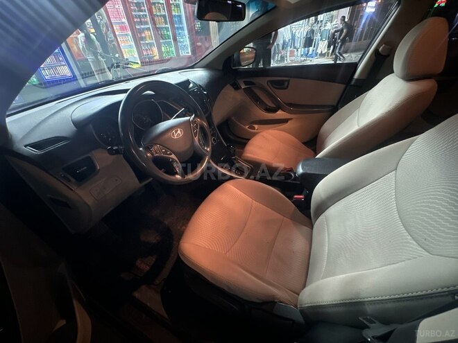 Hyundai Elantra 2014, 176,900 km - 1.8 л - Bakı