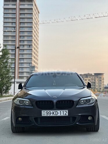 BMW 528 2013, 303,000 km - 2.0 l - Bakı