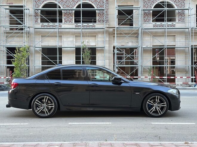 BMW 528 2013, 303,000 km - 2.0 l - Bakı