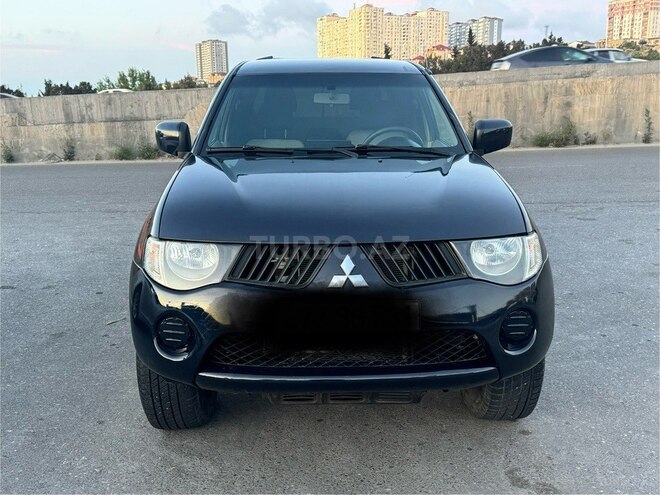 Mitsubishi L200 2008, 265,000 km - 2.5 l - Bakı