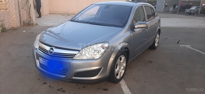 Opel Astra 2008, 270,000 km - 1.4 l - Gəncə