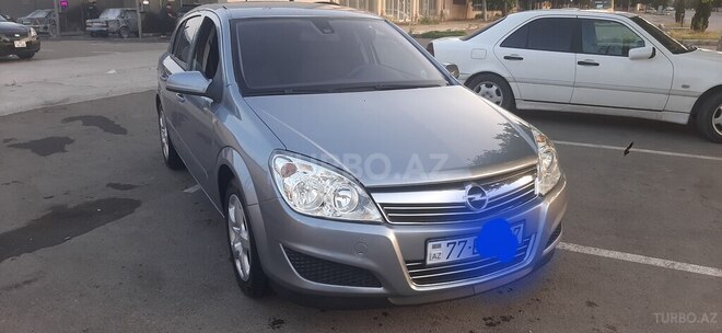 Opel Astra 2008, 270,000 km - 1.4 l - Gəncə