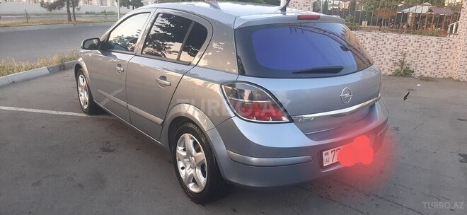 Opel Astra 2008, 270,000 km - 1.4 l - Gəncə