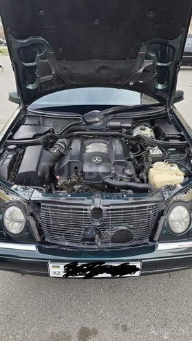 Mercedes E 280 1998, 384,500 km - 2.8 l - Bakı