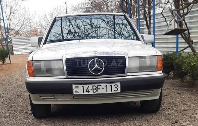 Mercedes 190 1990, 235,874 km - 2.0 л - Zaqatala