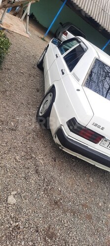 Mercedes 190 1990, 235,874 km - 2.0 л - Zaqatala