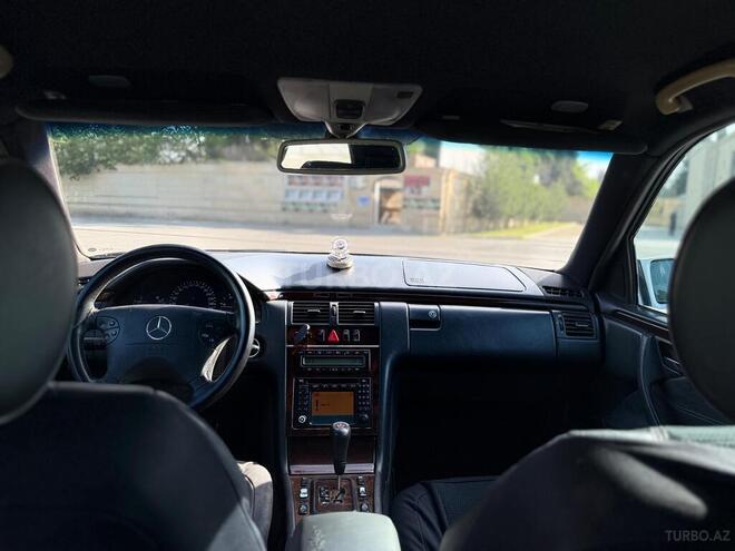 Mercedes E 220 d 2001, 350,000 km - 2.2 l - İmişli