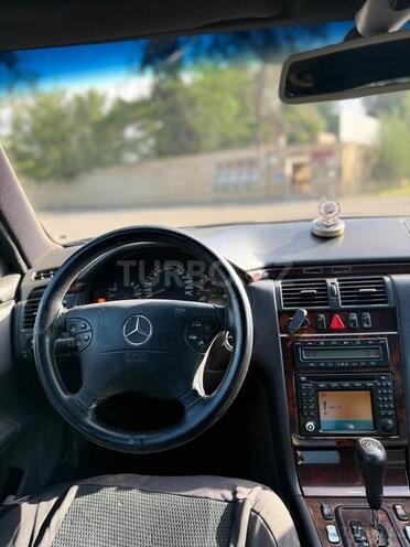 Mercedes E 220 d 2001, 350,000 km - 2.2 l - İmişli