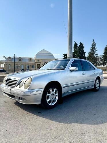 Mercedes E 220 d 2001, 350,000 km - 2.2 l - İmişli