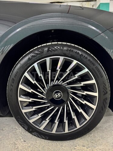 Hyundai Grandeur-4