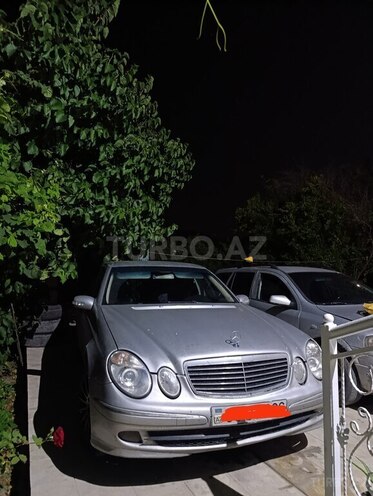 Mercedes E 270 2002, 370,000 km - 2.7 l - Şabran