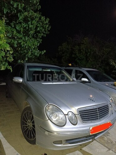 Mercedes E 270 2002, 370,000 km - 2.7 l - Şabran
