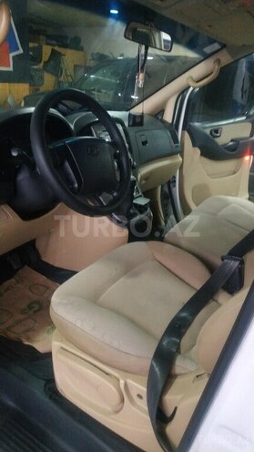 Hyundai H-1 2012, 250,000 km - 2.5 l - Bakı