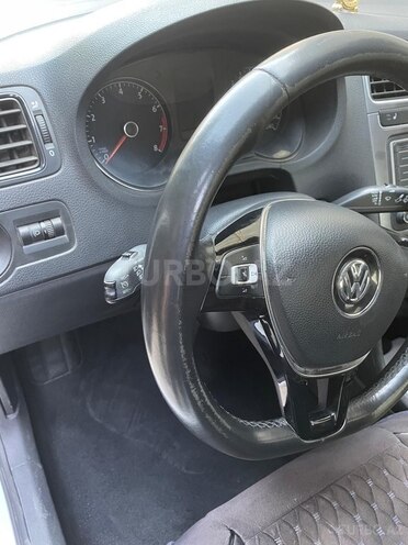 Volkswagen Polo 2019, 180,000 km - 1.6 l - Bakı
