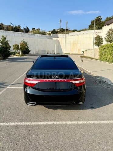 Hyundai Grandeur-7