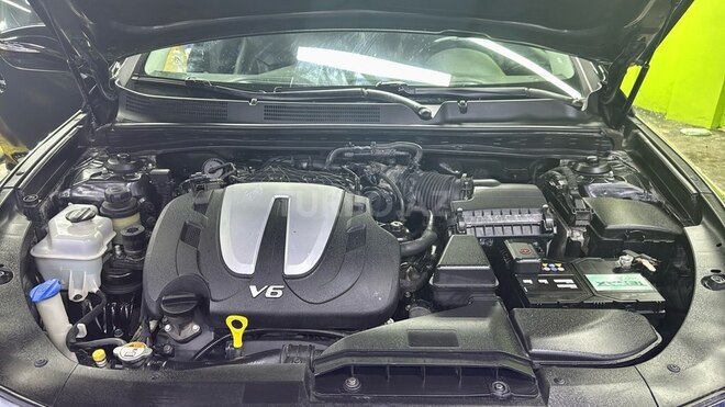 Hyundai Grandeur-13