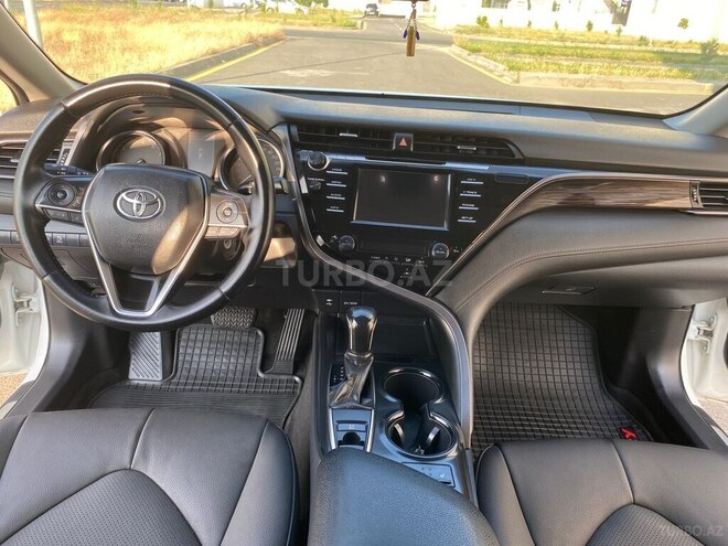 Toyota Camry 2018, 154,169 km - 2.5 л - Bakı