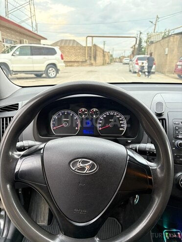 Hyundai i30 2008, 233,000 km - 1.4 l - Bakı