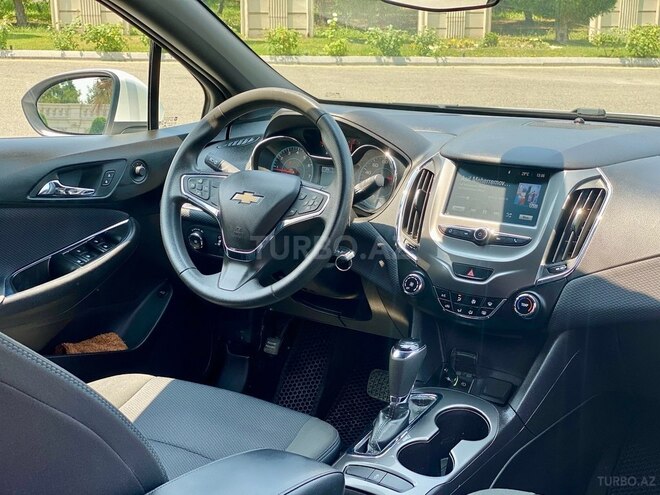 Chevrolet Cruze 2017, 195,000 km - 1.4 l - Gəncə