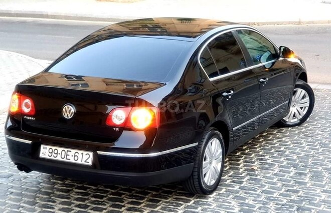 Volkswagen Passat 2009, 207,000 km - 1.8 л - Bakı