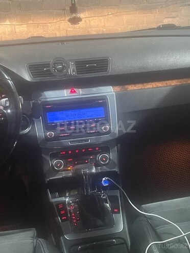Volkswagen Passat 2009, 207,000 km - 1.8 л - Bakı
