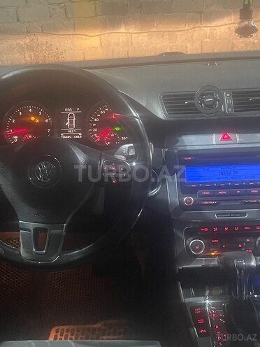 Volkswagen Passat 2009, 207,000 km - 1.8 л - Bakı