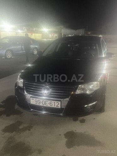 Volkswagen Passat 2009, 207,000 km - 1.8 л - Bakı