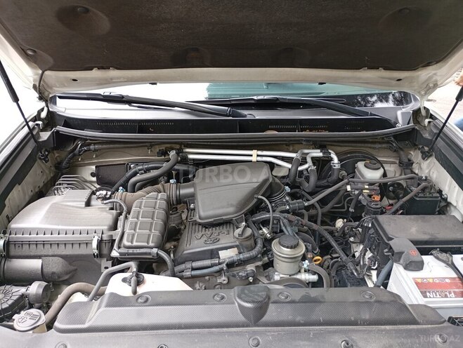 Toyota Land Cruiser Prado 2012, 215,000 km - 2.7 l - Bakı