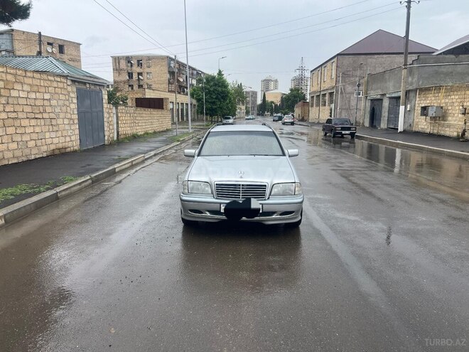 Mercedes C 180 1997, 50,000 km - 1.8 л - Gəncə