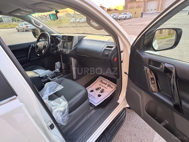 Toyota Land Cruiser Prado 2011, 170,000 km - 2.7 l - Bakı