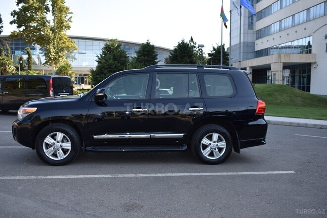 Toyota Land Cruiser 2013, 120,000 km - 4.6 л - Bakı