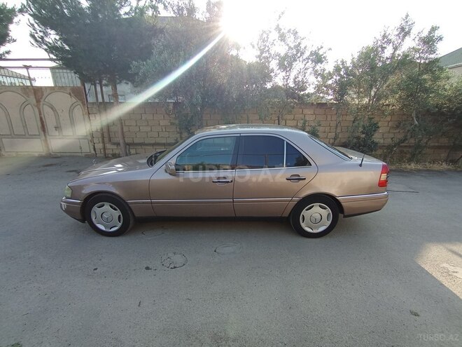 Mercedes C 180 1993, 300,000 km - 1.8 l - Bakı