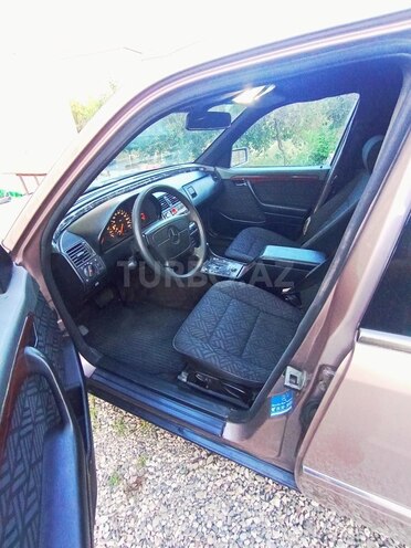 Mercedes C 180 1993, 300,000 km - 1.8 l - Bakı