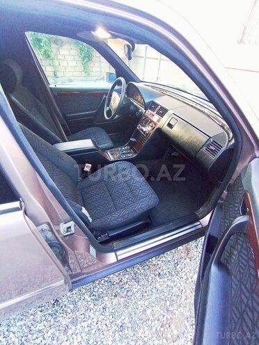 Mercedes C 180 1993, 300,000 km - 1.8 l - Bakı